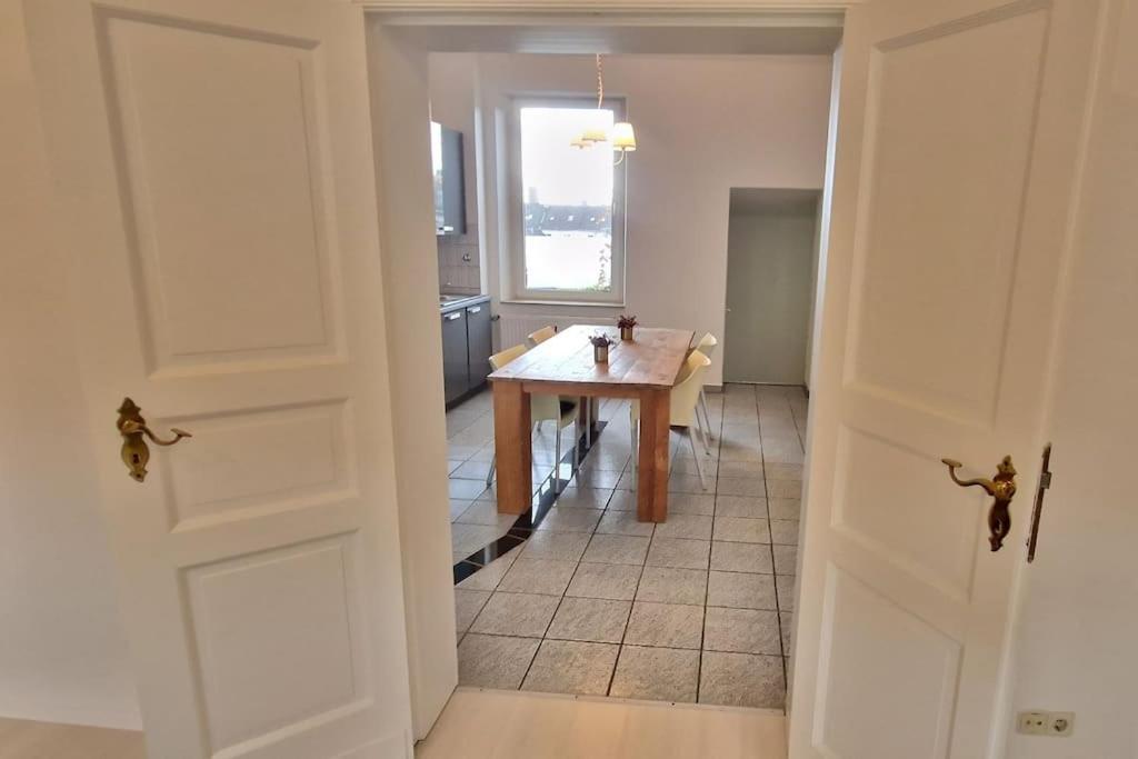 קרפלד Luna City-Apartment 80Qm 2 Zimmer 2 Baeder 20Km Messe Airport מראה חיצוני תמונה